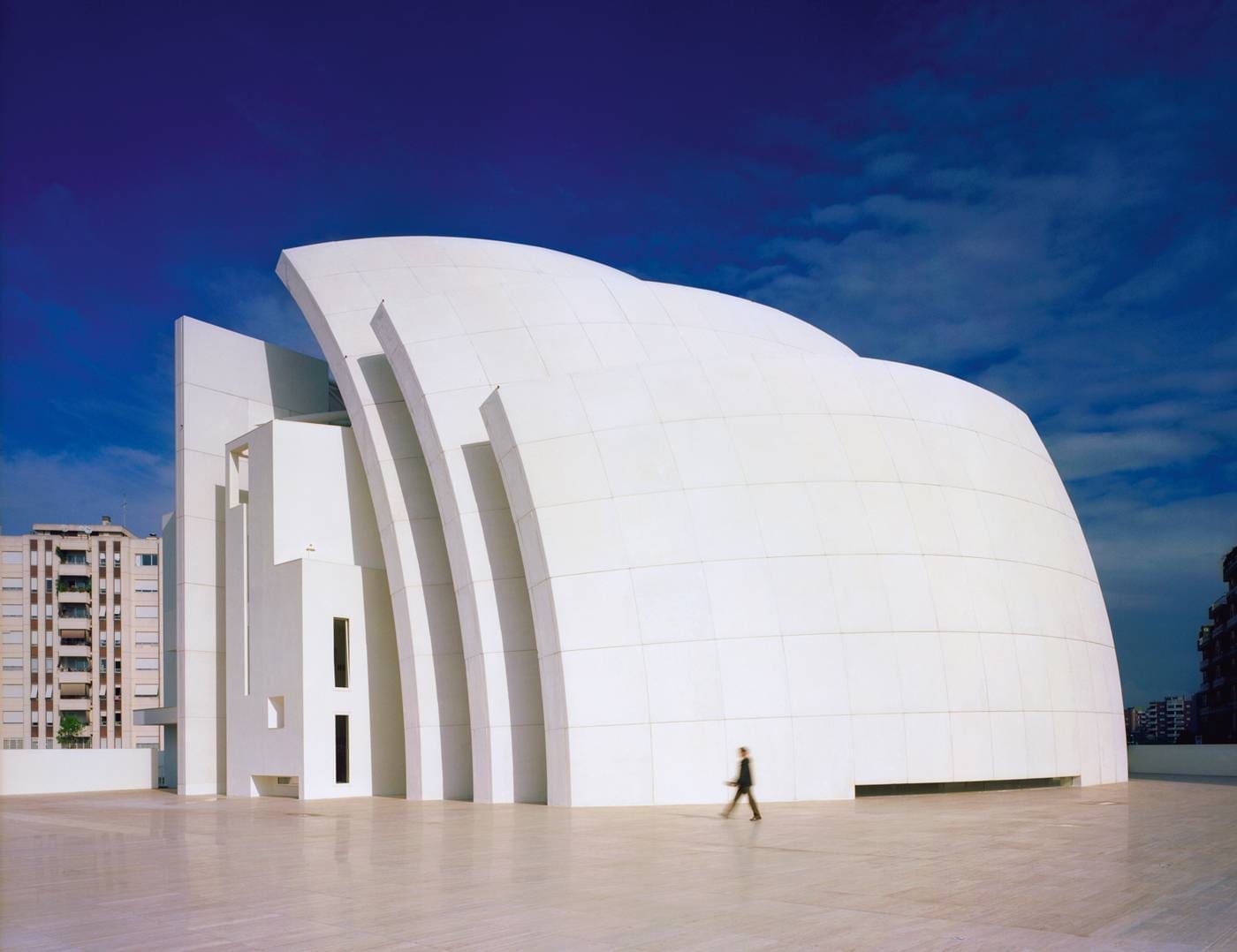 Richard Meier complete works Taschen 02_Jubilee-Church-Scott-Frances