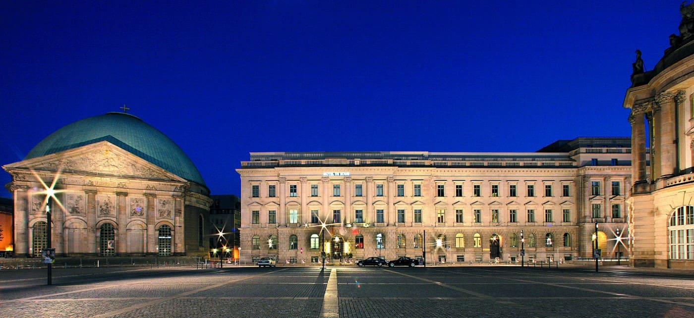 121-clive-owen_Page_1_Image_0002