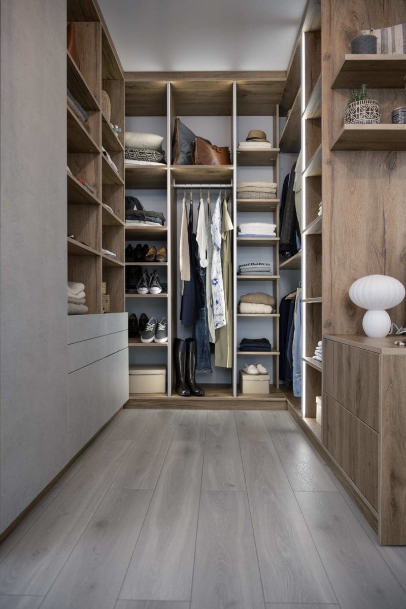 Dressing Simple Integré Dressing : 9 aménagements design et ergonomiques | Residences ...